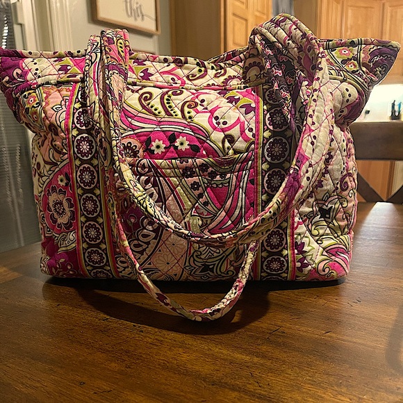 Vera Bradley Handbags - Vera Bradley Mandy -Very Berry Paisley-